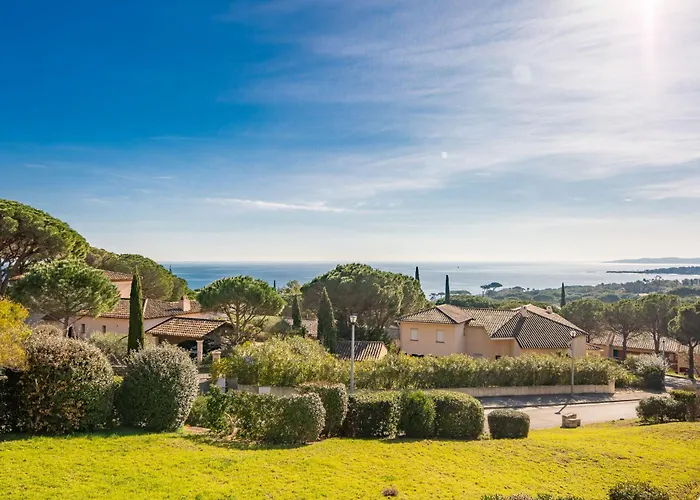 Les Coteaux De La Nartelle-17 By Interhome *