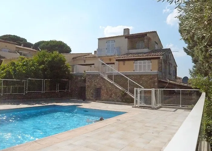 Apartament Les Coteaux De La Nartelle-17 By Interhome *