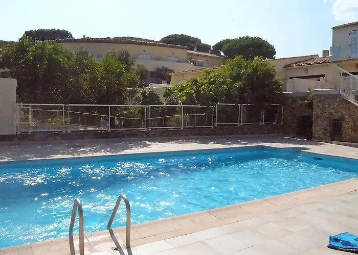 Apartament Les Coteaux De La Nartelle-17 By Interhome